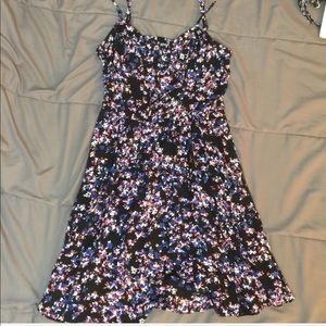 Black Floral Printed Dress 🌸 - Express Size Small